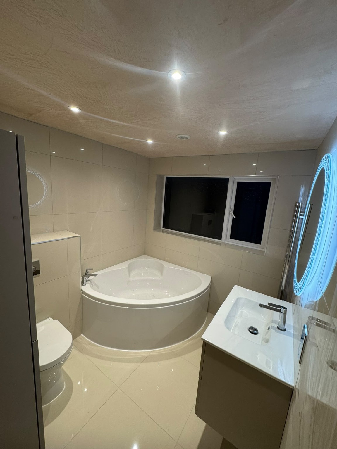 RSM Renovations · completed bathroom 18